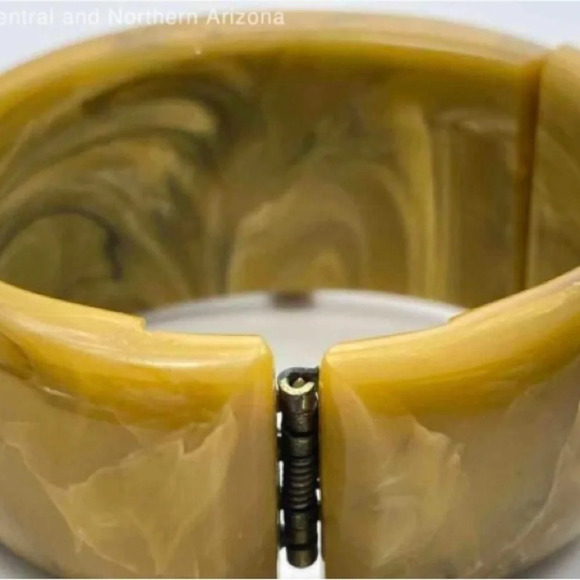 BAKELITE ENDURA Vintage 1940s Bangle Clamper Cuff Wristwatch RARE​ TESTED - Picture 5 of 8